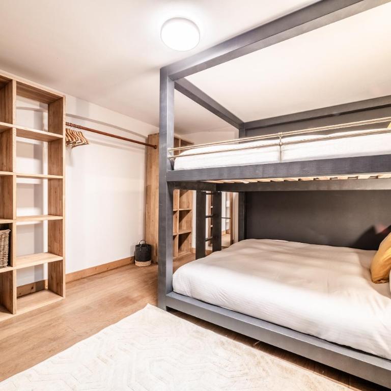 Chalet Ibex Mont-Blanc View, ideal for families, Private Hammam, Sleeps 10 in Les Houches - Chalet - 24