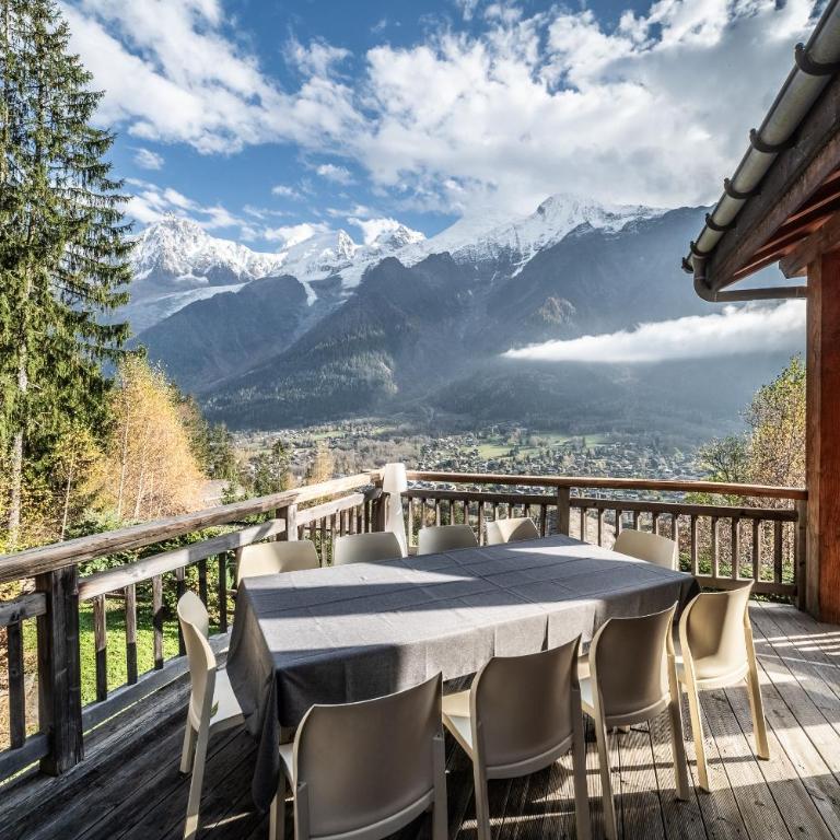 Chalet Ibex Mont-Blanc View, ideal for families, Private Hammam, Sleeps 10 in Les Houches - Chalet - 4