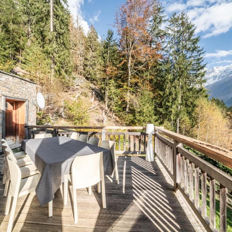 Chalet Ibex Mont-Blanc View, ideal for families, Private Hammam, Sleeps 10 in Les Houches - Chalet - 39