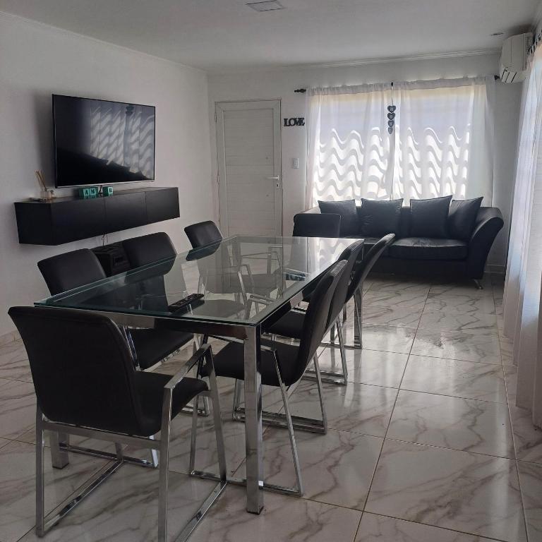 Ideal CASA EN NECOCHEA - Two-Bedroom House - 7