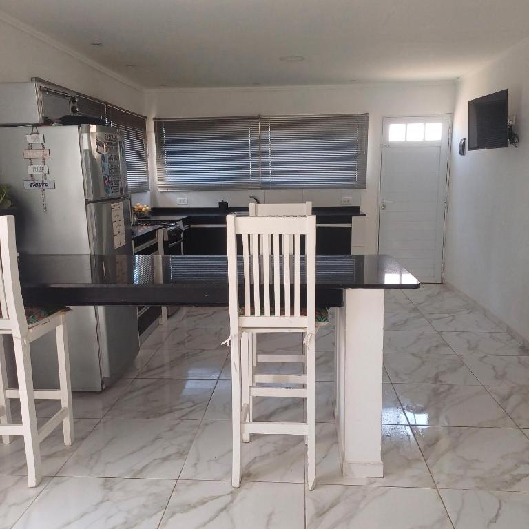 Ideal CASA EN NECOCHEA - Two-Bedroom House - 10