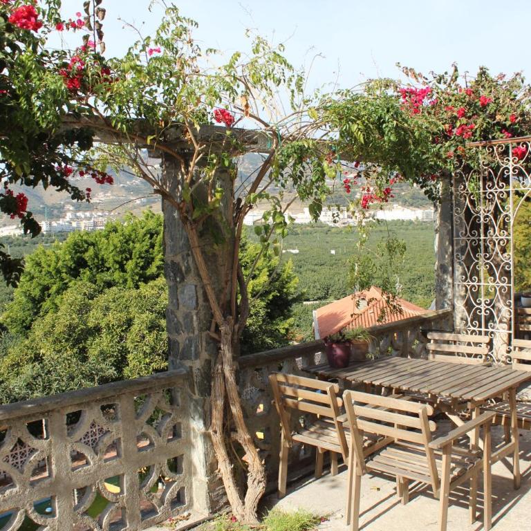 Camping Tropical Almunecar - Bungalow familiar con terraza - 8