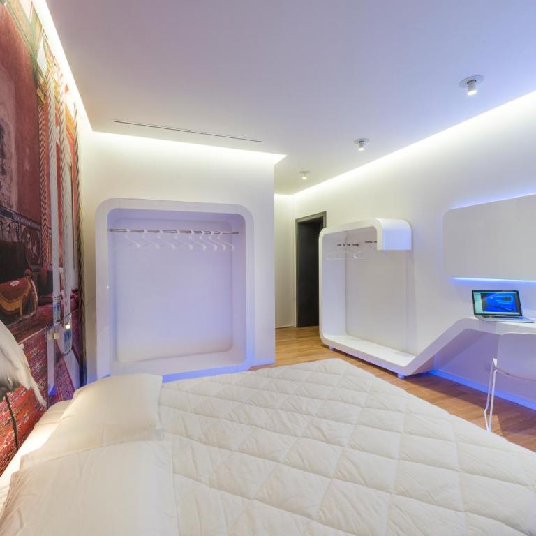 Trevi Elite Rome - Camera Tripla Comfort - 7