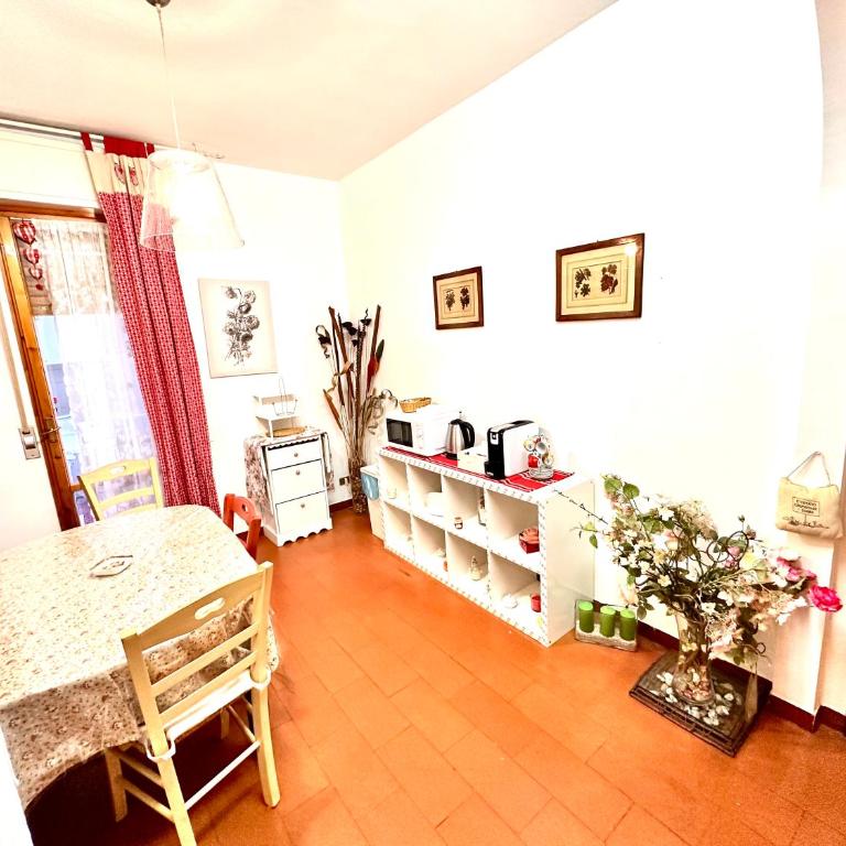 Cisanello Guest House - Double Room with Private Bathroom - 5