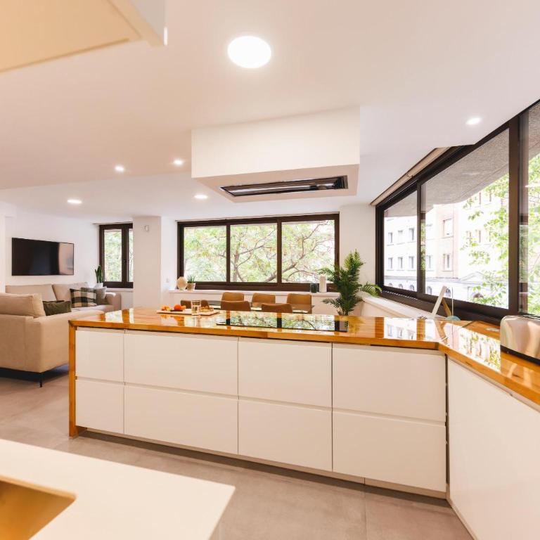 Bravissimo Turbau Entresol A, with 3 bedrooms - Apartamento de 3 dormitorios - 36