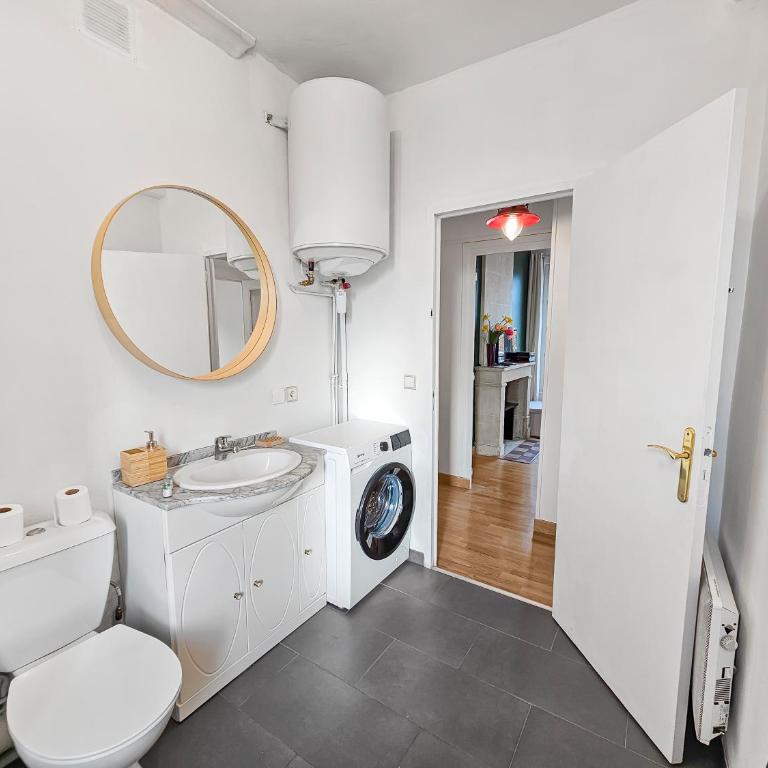 Entre Polyclinique et Gare Wi-Fi - Appartement 1 Chambre - Vue sur Ville - 9