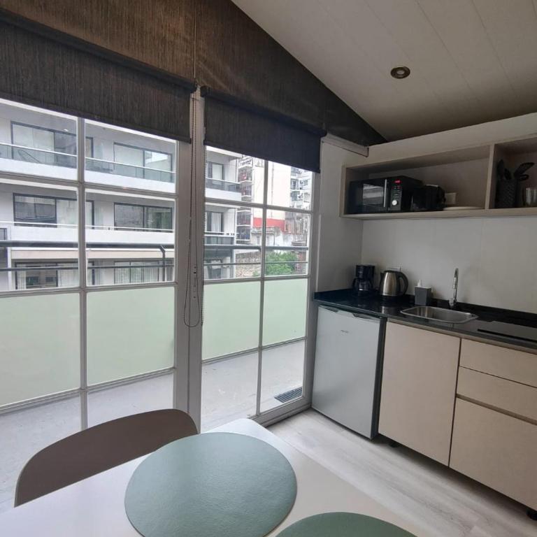 Recoleta Suites - Habitación Cuádruple con balcón - 7