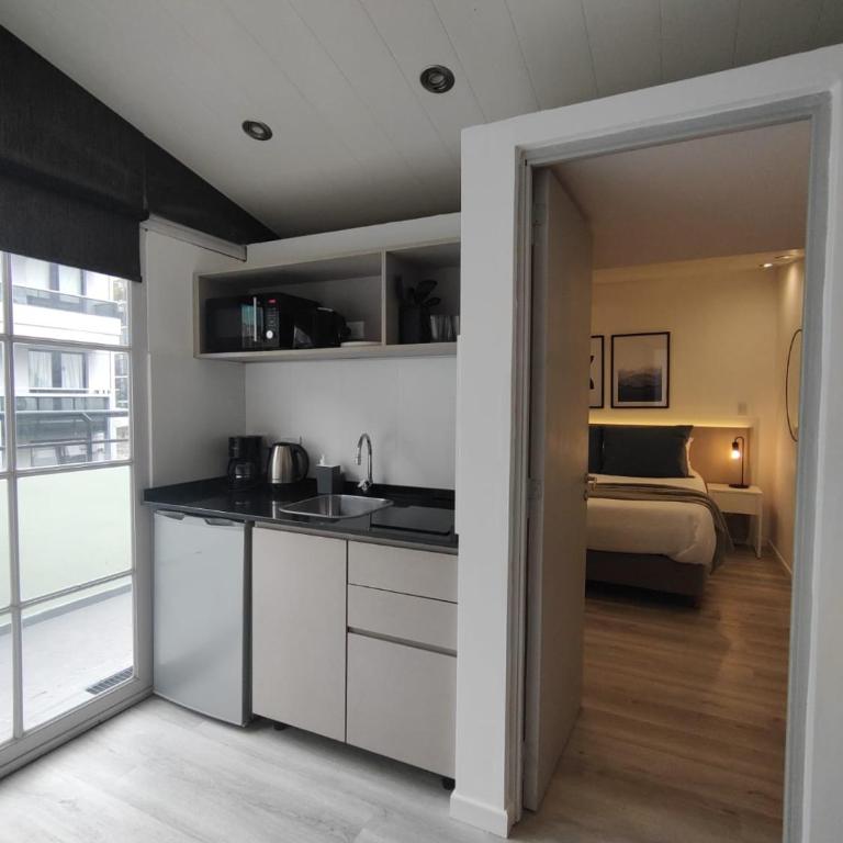 Recoleta Suites - Habitación Cuádruple con balcón - 10