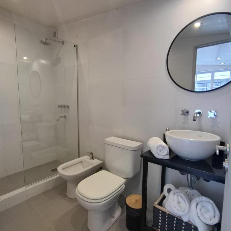 Recoleta Suites - Habitación Cuádruple con balcón - 15