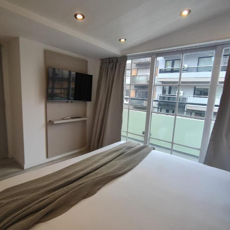 Recoleta Suites - Habitación Cuádruple con balcón - 19