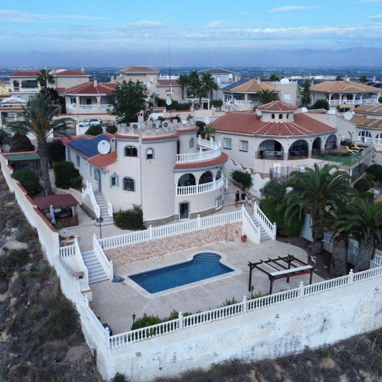 Villa Marqués - Four-Bedroom Vacation Home - 42