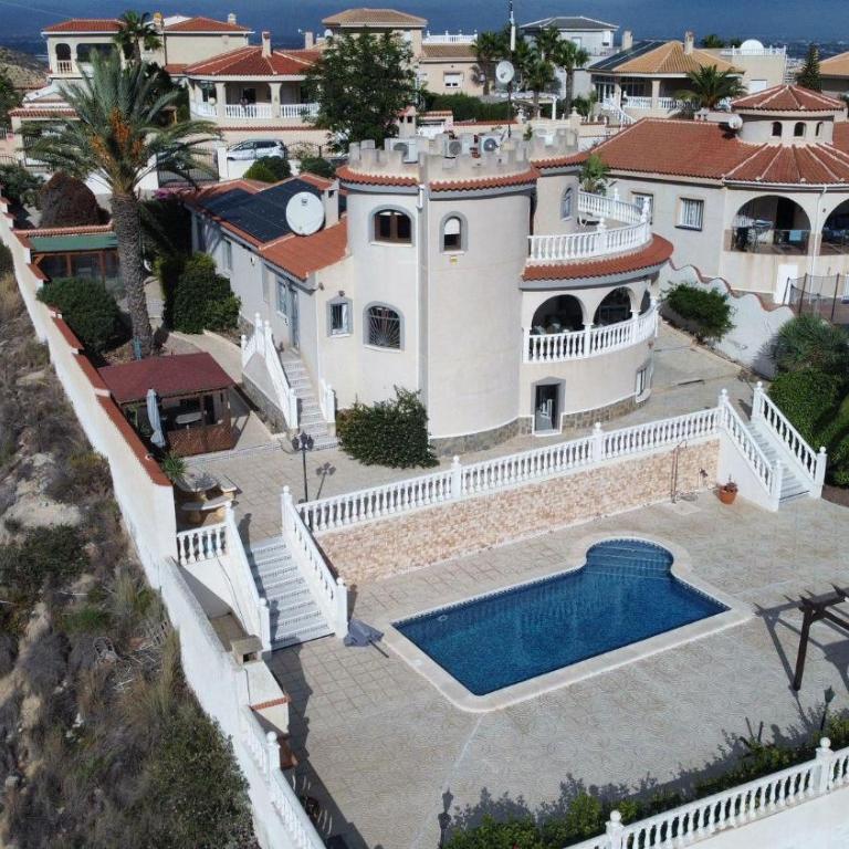 Villa Marqués - Four-Bedroom Vacation Home - 39