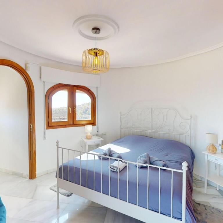 Villa Marqués - Four-Bedroom Vacation Home - 4