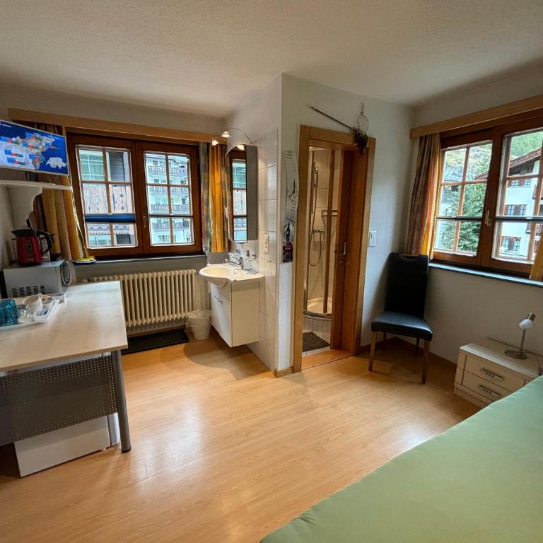 Chalet Medi - Einzelzimmer mit Dusche - 4