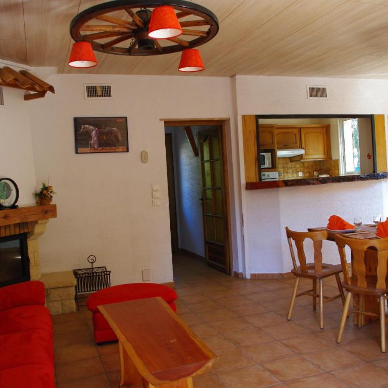 AU BOIS FLEURI Location Villa et Studios Roquebrune-sur-Argens - Cottage - 24