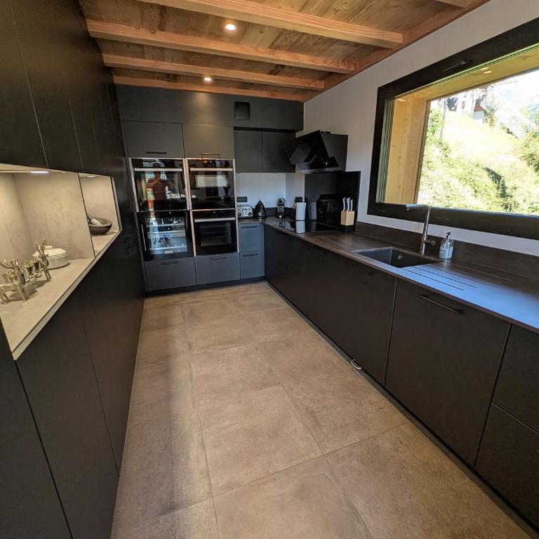 Ski Peak - Chalet Sika - Sophisticated, Relaxed Chic - 7 bedroom, 5 bathroom - Maison de Vacances - 5