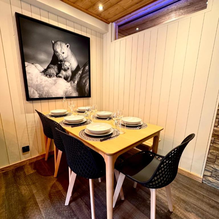 T3 Centre ORRES 1800 - 6 personnes sur piste - Rénové avec parking - M4 - Apartment mit 2 Schlafzimmern - 19