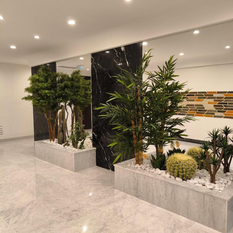 SELI 2 pièces CLIMATISÉ CLASSÉ 52 M2 terrasse 20m2 PLAGES PISCINE ANTIBES avec PARKING PRIVATIF - One-Bedroom Apartment - 40