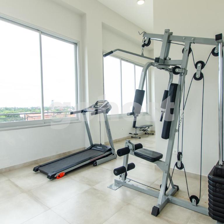 Elegant apartment 600 m from Shopping del Sol - Apartment - 31