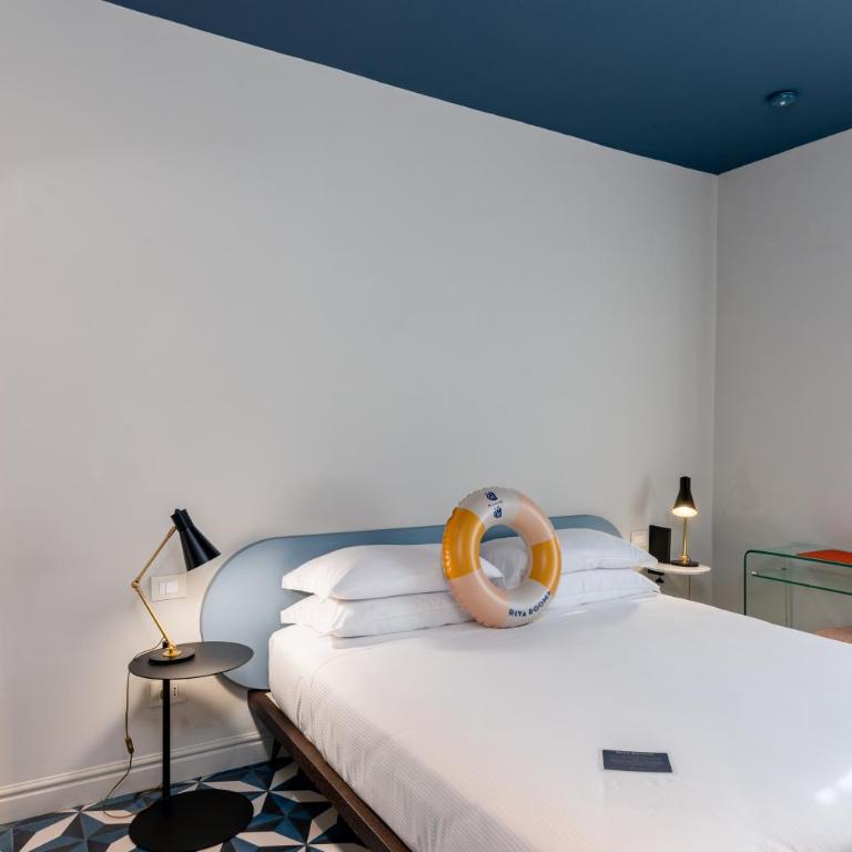 Riva Rooms - Camera King - 8