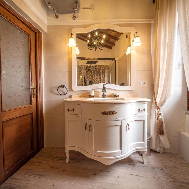 Suite Duomo - Appartamento con 1 Camera da Letto - 17