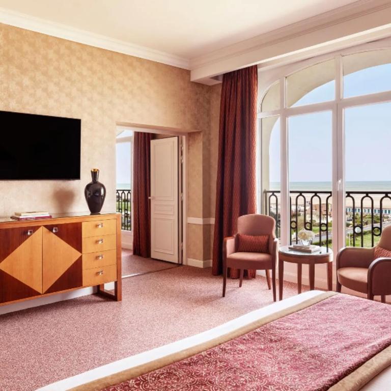 Hôtel Barrière Le Royal Deauville - Suite Amicalement Vôtre - 3