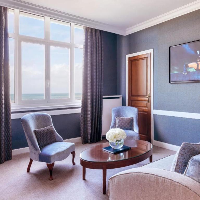 Hôtel Barrière Le Royal Deauville - Suite Deluxe - Vue sur Mer - 5