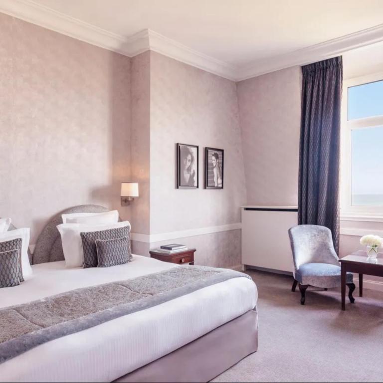 Hôtel Barrière Le Royal Deauville - Suite Deluxe - Vue sur Mer - 1