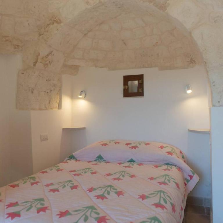 Trulli Cesare with exclusive pool - Villa Superior - 21