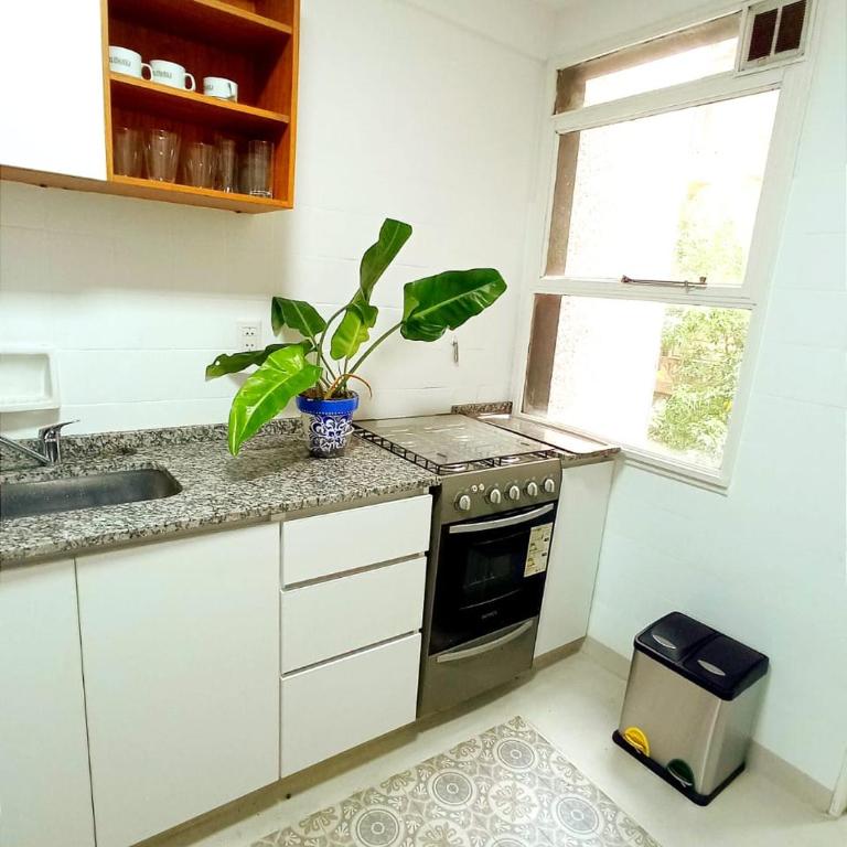 Esmeralda y Libertador - Apartamento de 3 dormitorios - 4