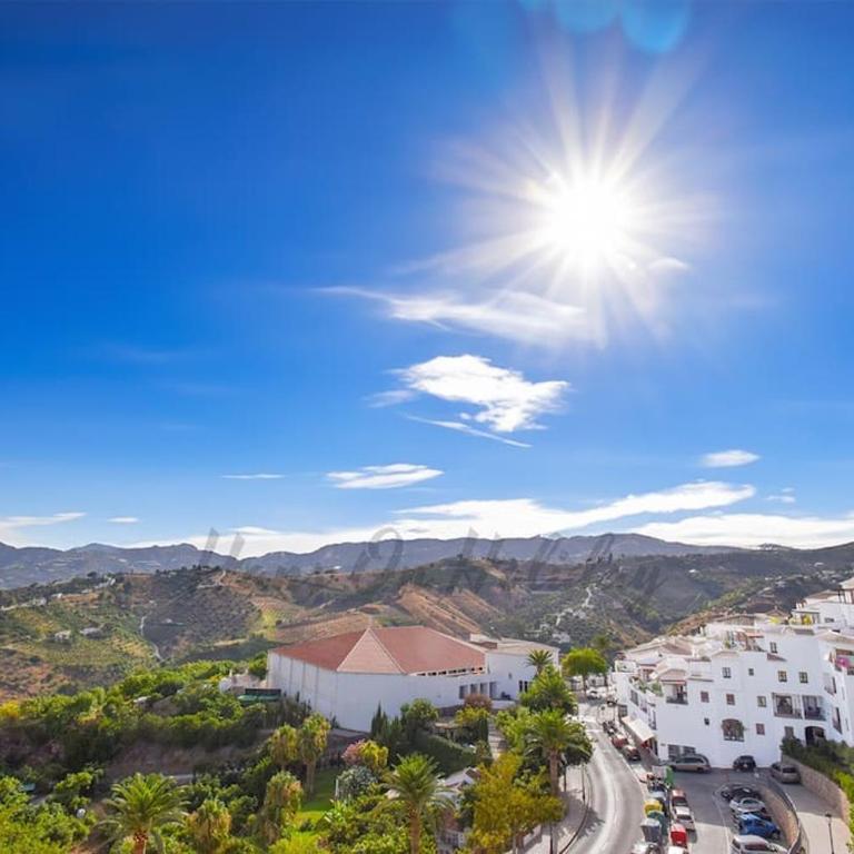 Piso Amaranta, Frigiliana Modern 2 bedroom, 2 bathroom Apartment with Air conditioning and Pool HansOnHoliday Rentals - Apartamento de 2 dormitorios - 14