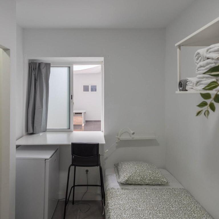 Coliving Mol-Terrace, En-Suite Bathroom, Fridge & TV - Habitación Individual con baño privado - 7