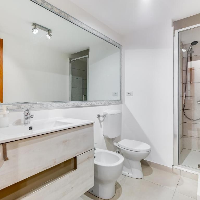 DAMA PROPERTY - Trastevere Homestay - Camera Quadrupla Comfort - 1
