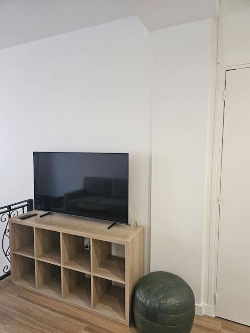 chic Montmartre apartment - Apartamento de 1 dormitorio - 12