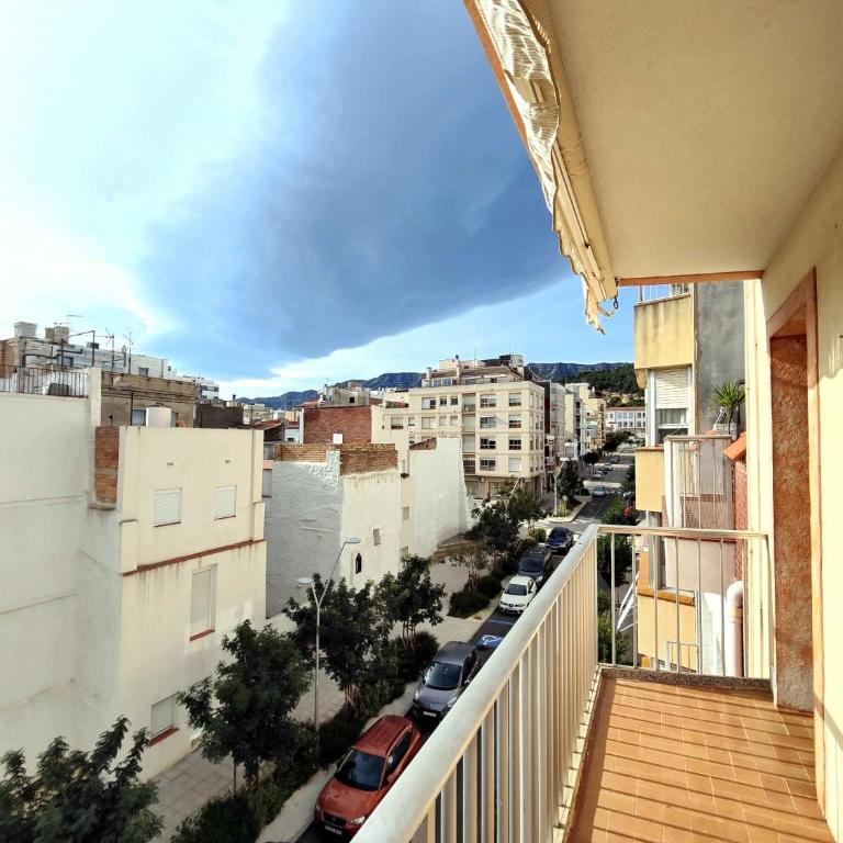 Piso La Rapita muy centrico 4 camas 3 dormitorios - Apartamento de 3 dormitorios con balcón - 3