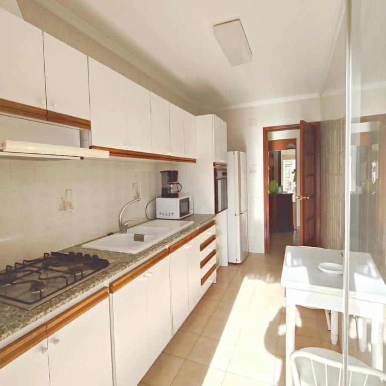 Piso La Rapita muy centrico 4 camas 3 dormitorios - Apartamento de 3 dormitorios con balcón - 10