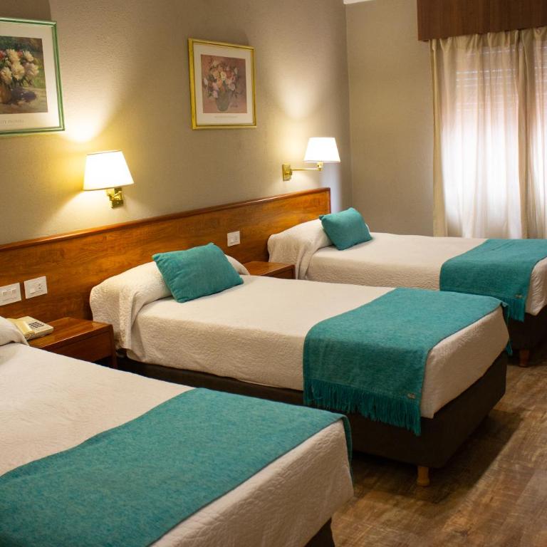 Hotel Centro - Habitación Triple - 3 camas - 4