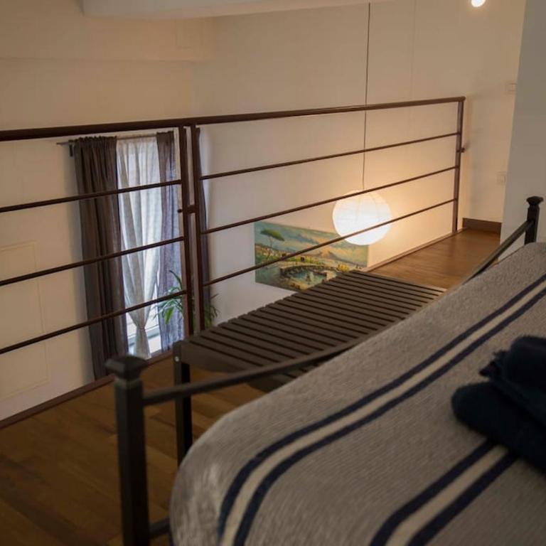 NapoliStayIn Central Flat in Naples - Appartamento con 1 Camera da Letto con Balcone e Vista Città - 18
