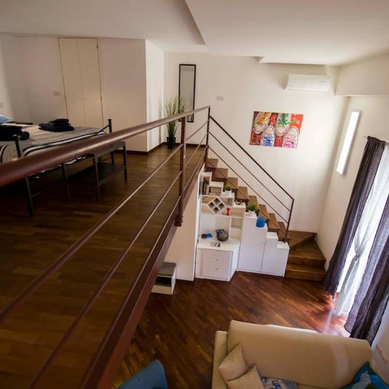 NapoliStayIn Central Flat in Naples - Appartamento con 1 Camera da Letto con Balcone e Vista Città - 14