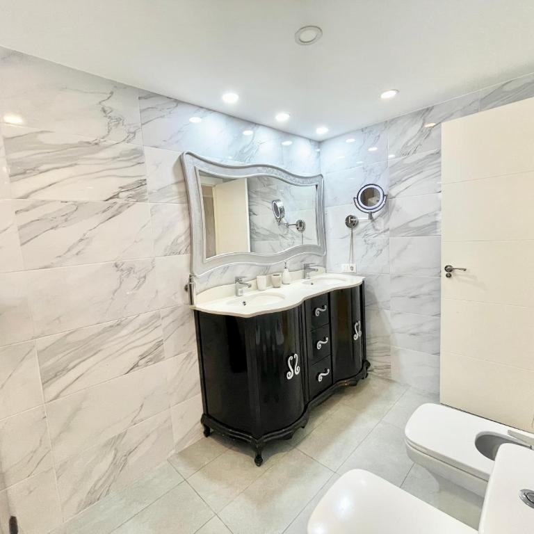 Marbella del Mar Seafront III - EaW Homes - Apartamento de 2 dormitorios con terraza y vistas al mar - 16