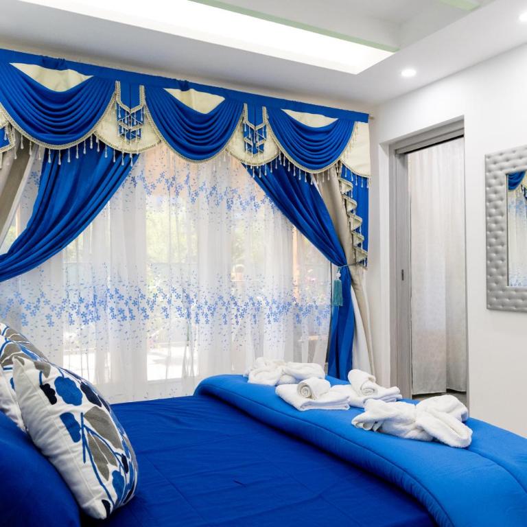 La Dolce Casa - Small Double Room - 10