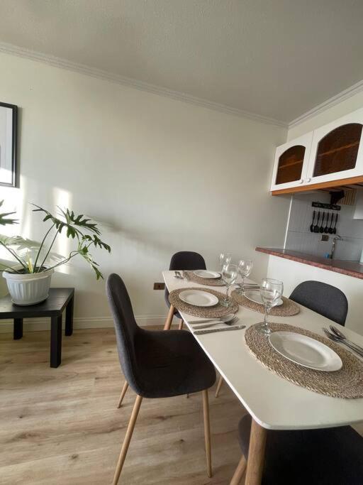 Acogedor departamento sector sur con vista al mar - One-Bedroom Apartment - 10