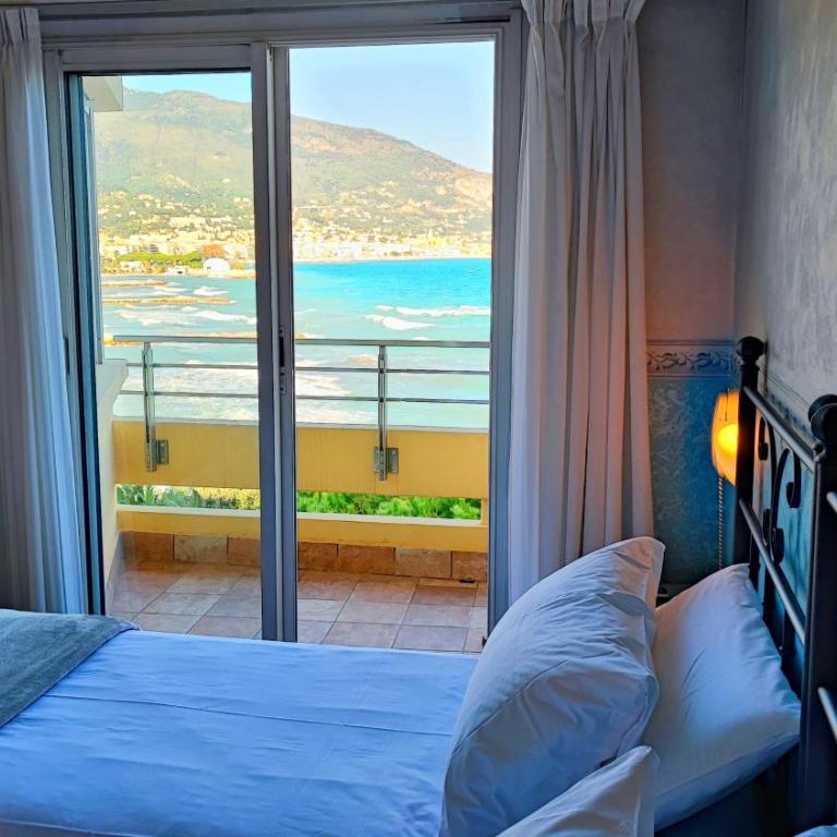 Hôtel Alexandra - Chambre Double ou Lits Jumeaux Supérieure - 20