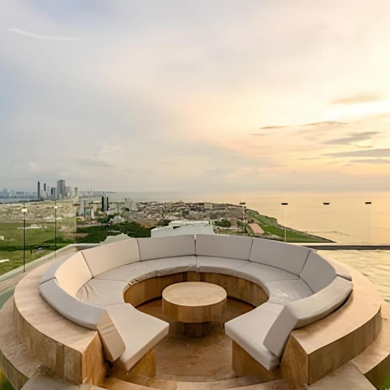 Luxury Exlusive Panoramic View & Historic Center - Apartamento de 2 dormitorios con vistas a la ciudad - 45