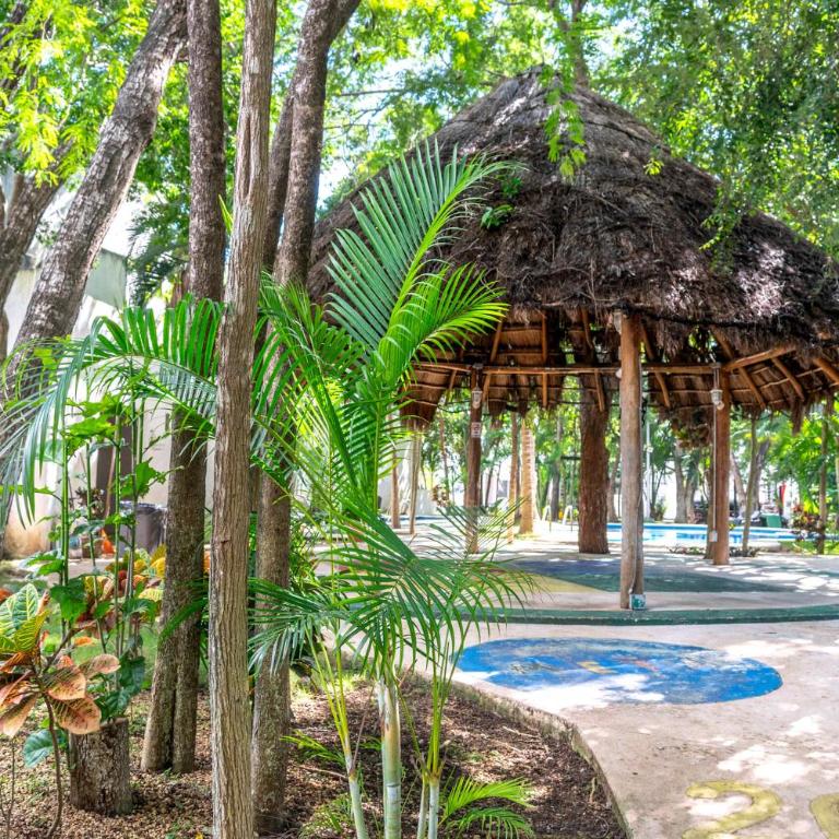 Playa House 3 Bedrooms Pool and More - Apartment - 4