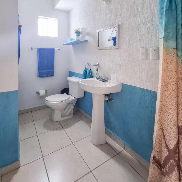 Playa House 3 Bedrooms Pool and More - Apartment - 13