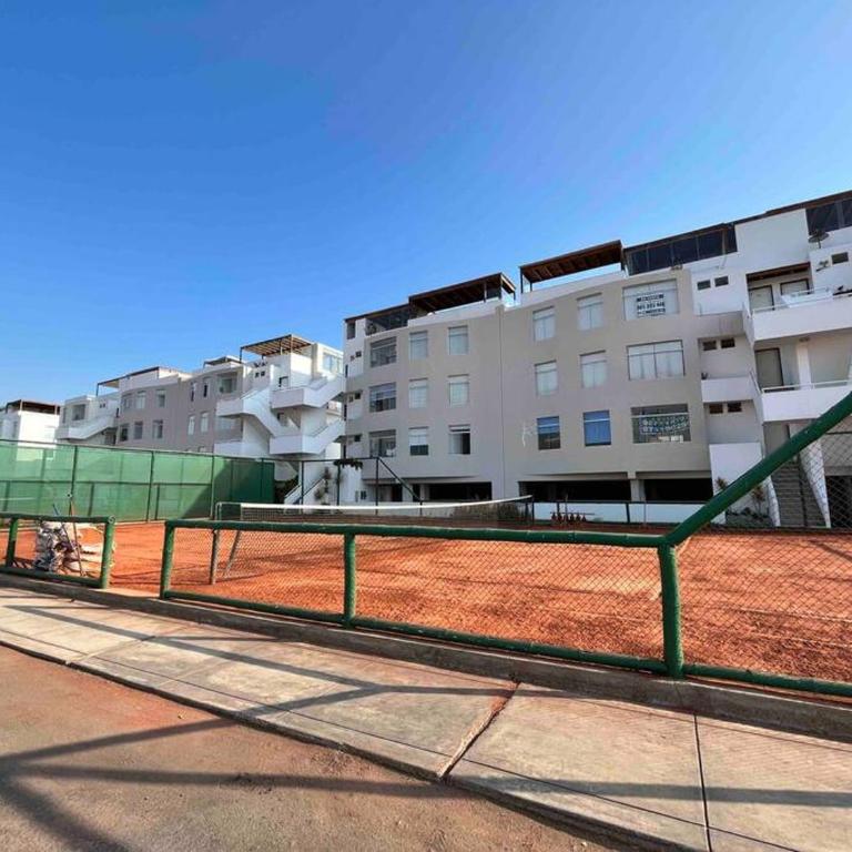 Casa de Playa muy cerca al mar, piscina exclusiva! - Five-Bedroom House - 5