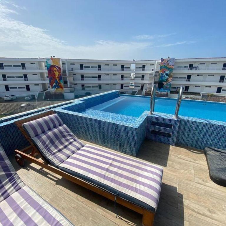 Casa de Playa muy cerca al mar, piscina exclusiva! - Five-Bedroom House - 10