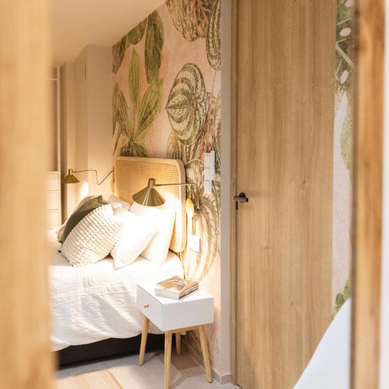 La casa de las flores - One-Bedroom Apartment with Terrace - 25