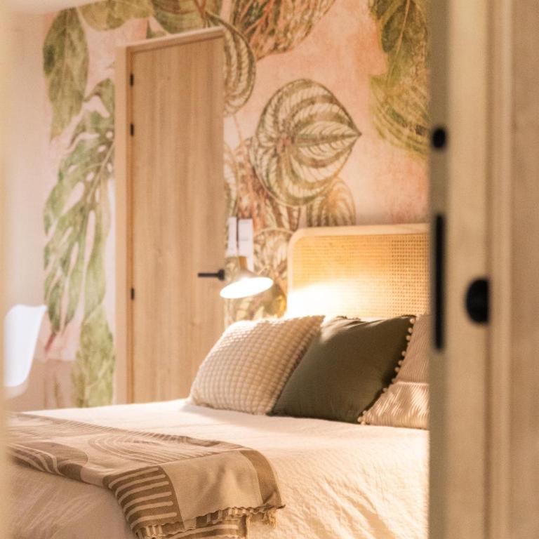 La casa de las flores - One-Bedroom Apartment with Terrace - 27